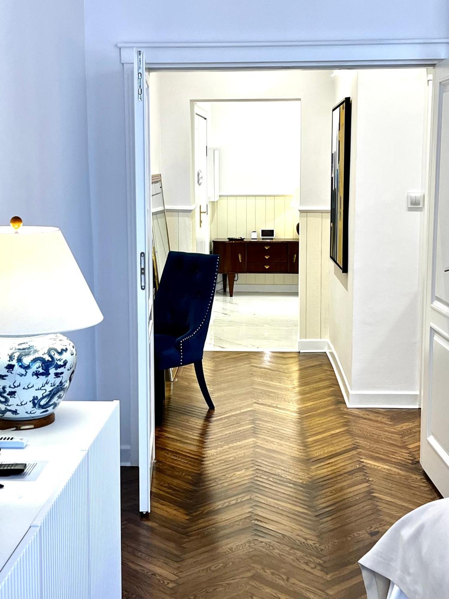 Hotel apartamentowy Mondrian Luxury & Old Town Warszawa