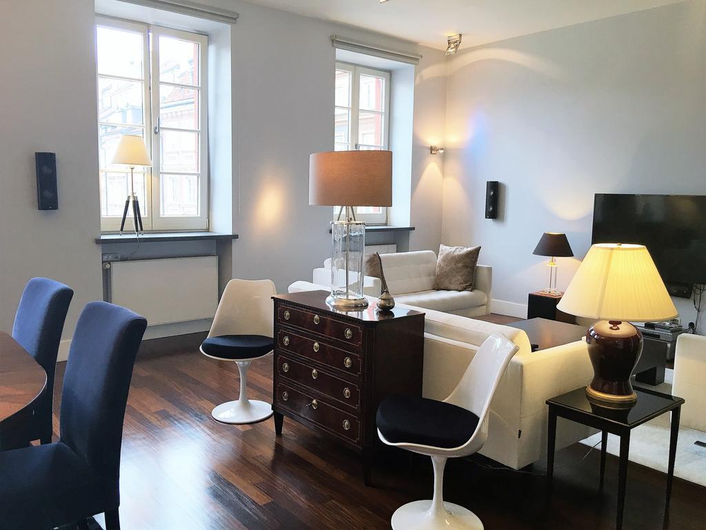 Mondrian Luxury & Old Town